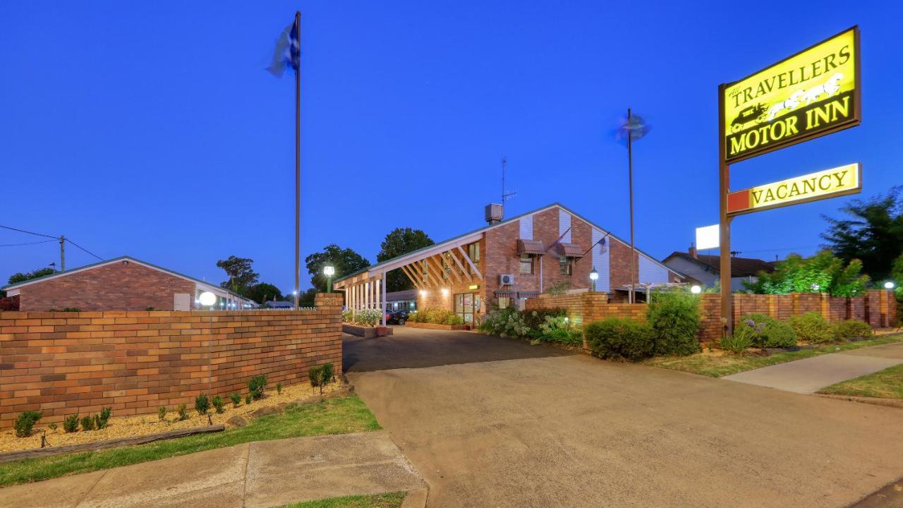 All Travellers Motor Inn Coonabarabran Exteriör bild
